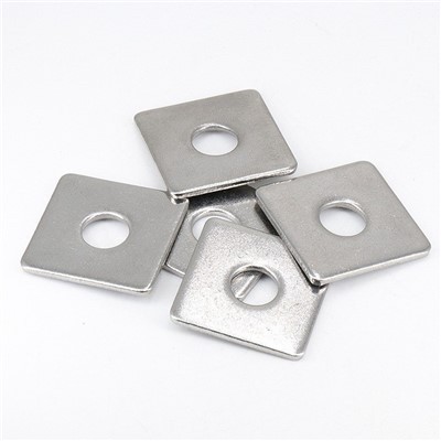 Existujú rôzne typy plochých podložiek?